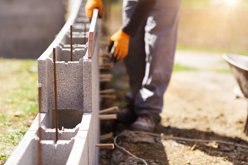 Pour en savoir plus ou obtenir un devis pour vos futurs travaux de maçonnerie, vous pouvez nous contacter 