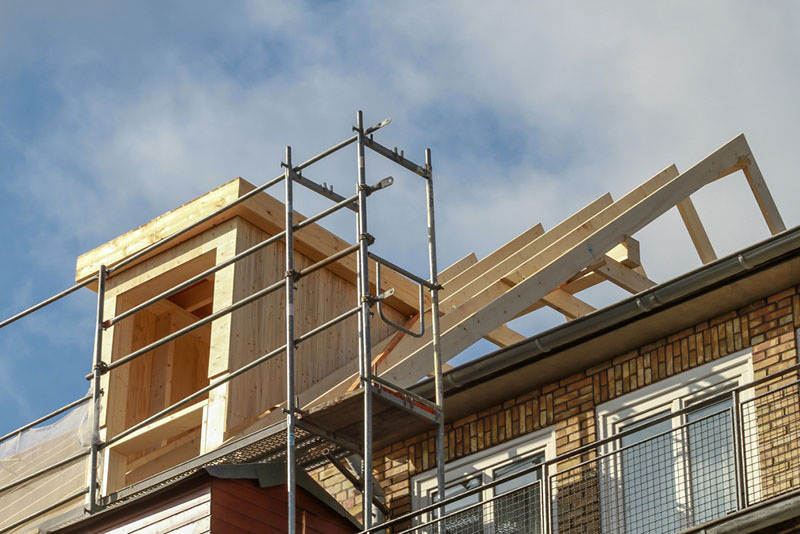 Besoin d'augmenter la surface habitable de votre maison ? Contactez nous pour vos travaux de surrelévation dans le Val-d'Oise 95