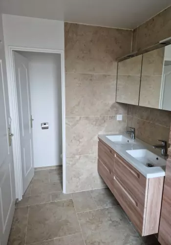 Rénovation d'une salle de bain à Deuil-la-Barre image 4